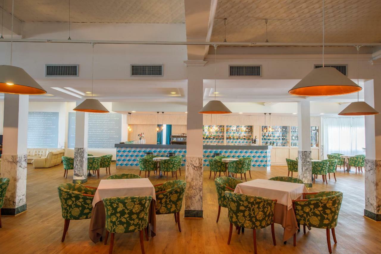 Hotel Lido Passignano sul Trasimeno Extérieur photo