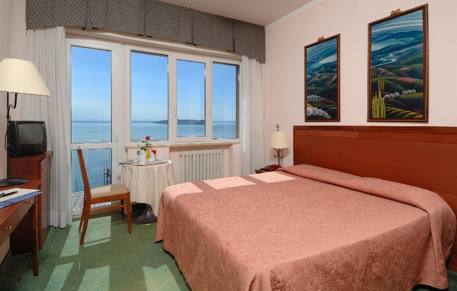 Hotel Lido Passignano sul Trasimeno Extérieur photo